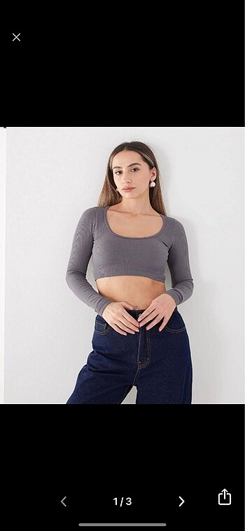 Gri uzun kollu crop