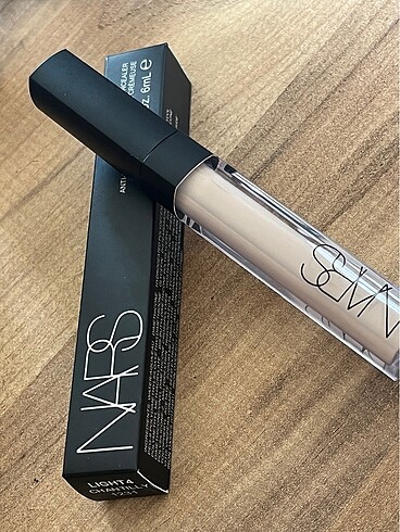 Nars Nars Kapatıcı