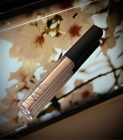 Nars Kapatıcı