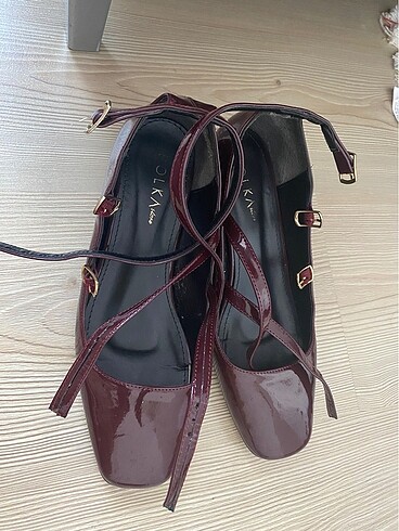 Bordo mary jane
