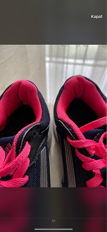 Adidas spor ayakkabı