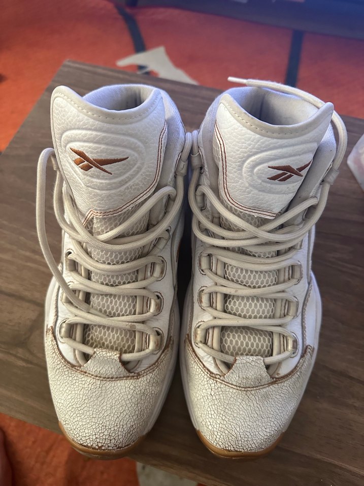 Retro Beyaz Reebok Basketbol Ayakkabısı — görsel 2/5
