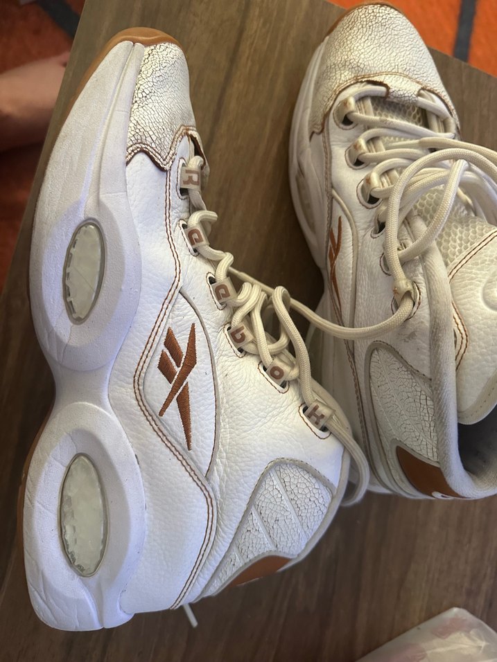 Retro Beyaz Reebok Basketbol Ayakkabısı — görsel 4/5