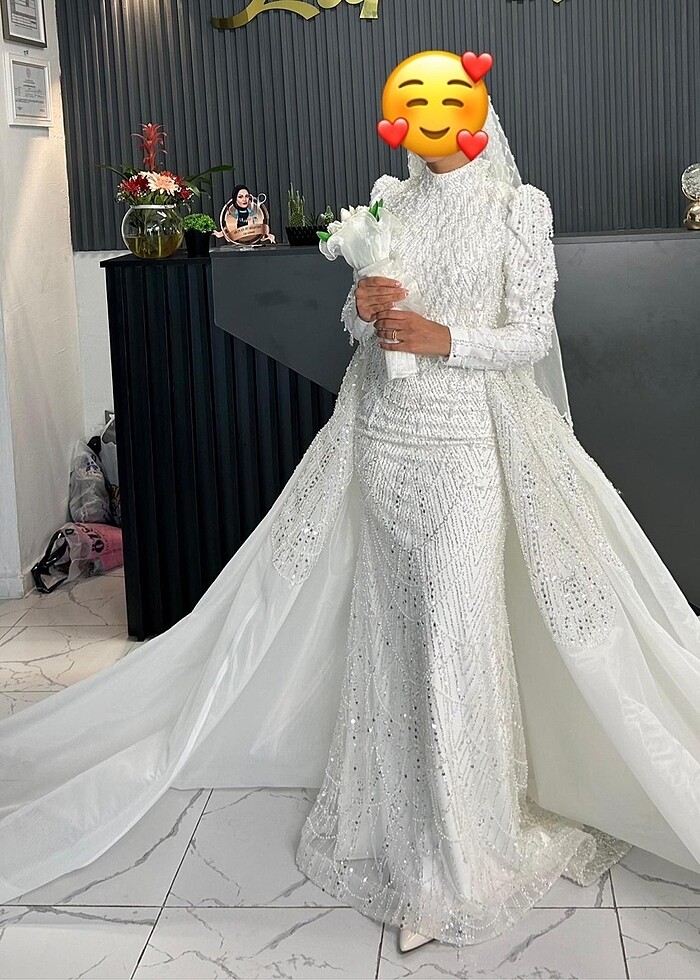 Tesettürlü iki parçalı gelinlik - Görsel 3