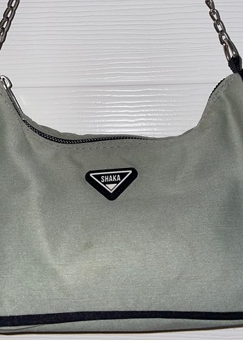 Gri Zincir Detaylı Kadın Omuz Çantası - Görsel 2