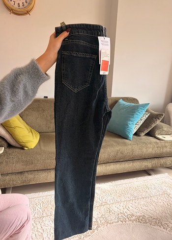 Zara Koyu Lacivert Denim Jean