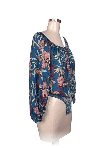 Zara Zara Bluz %70 İndirimli.