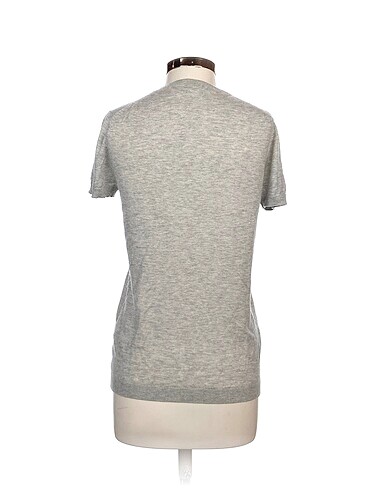 l Beden Benetton T-shirt %70 İndirimli.