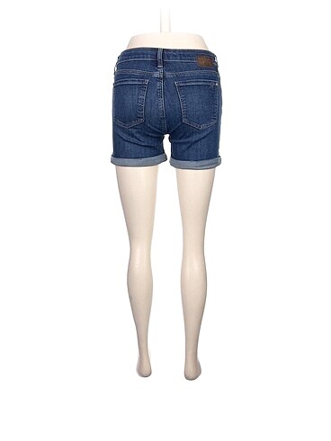 universal Beden Mavi Jeans Jean / Kot Şort %70 İndirimli.