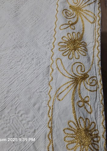 nakışlı pike örtüsü - Görsel 3