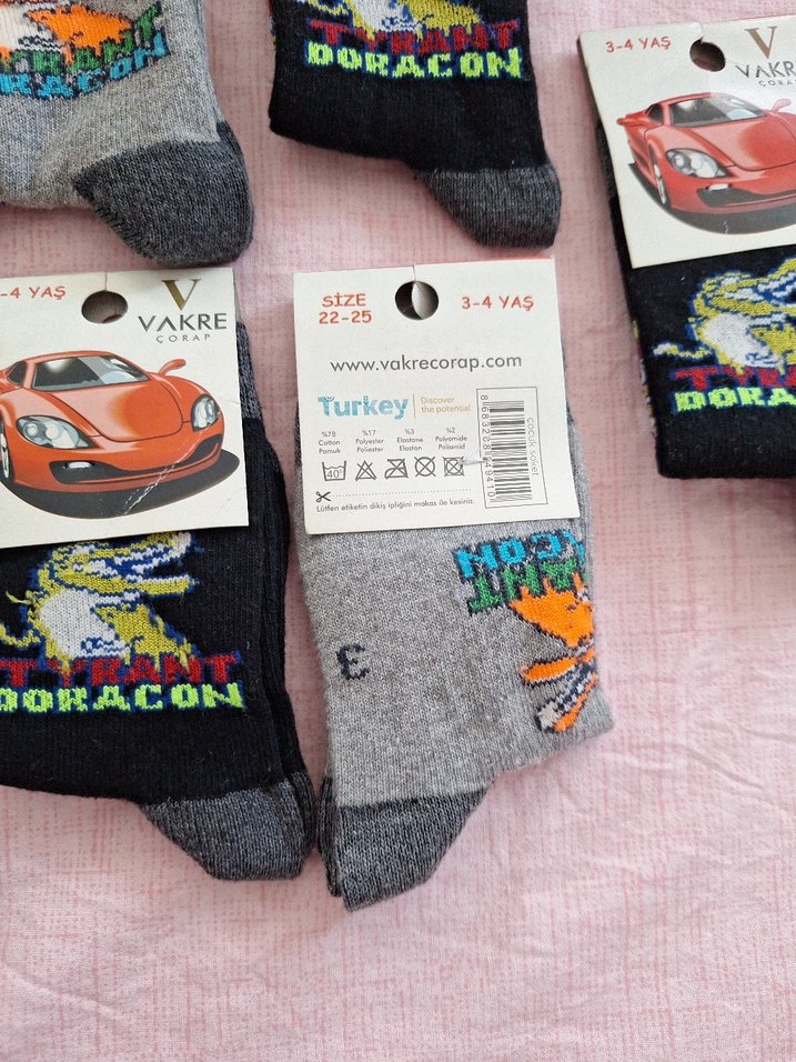 Nakışlı Erkek Çocuk Çorapları - Çok Renkli 3 yaş set - Görsel 3