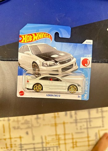 Hot Wheels Beyaz Honda Civic Si Oyuncak Araba
