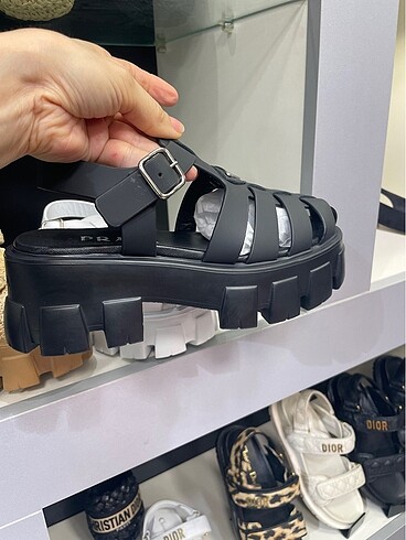 Prada sandalet