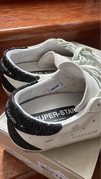 Golden Goose Deluxe Golden 38