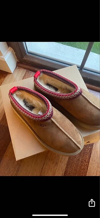 Ugg terlık