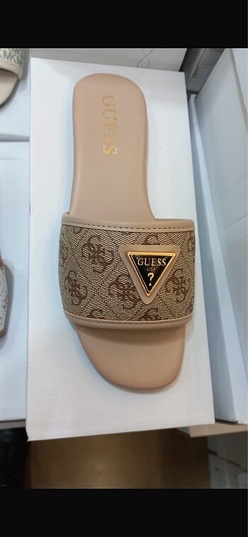 Guess terlık krem