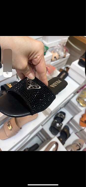 Prada terlık