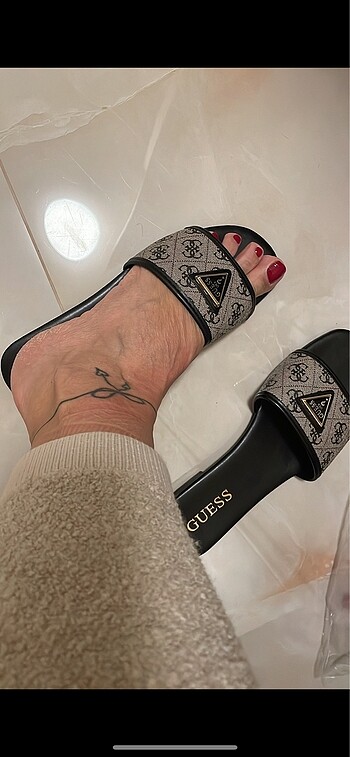 Guess 39