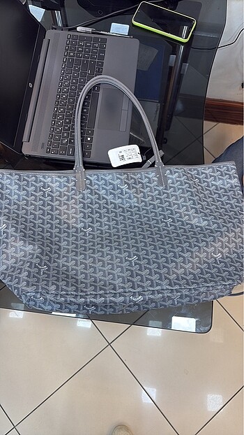 Goyard gru