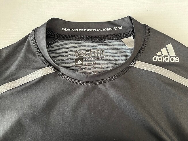 Adidas techfit