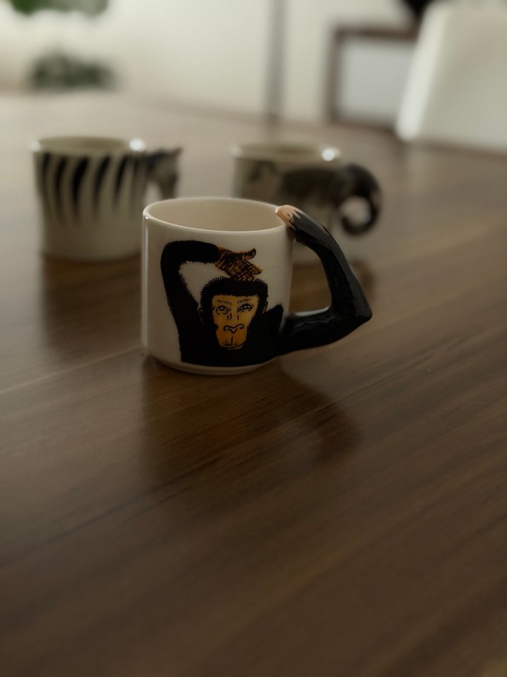Orijinal Mudo Maymun Figürlü Seramik kahve Fincanı - Görsel 2