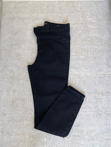 LC Waikiki Siyah dar kot pantolon