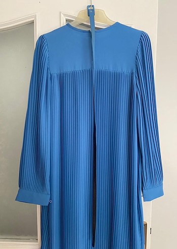 Kadın Mavi Pilili Uzun Elbise - Görsel 3