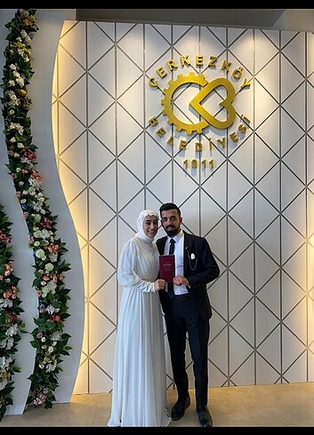 Nikah elbisesi 