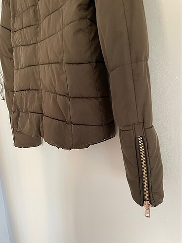 BERSHKA ŞİŞME MONT - Görsel 2