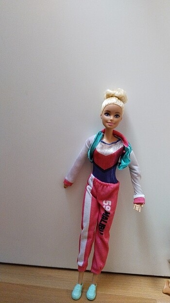 Barbie Barbie jimnastik oyun seti 