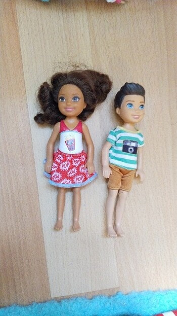 Erkek Barbie ve kız barbie
