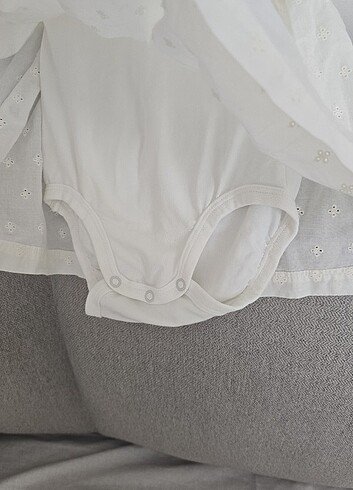 H&M H&M beyaz elbise 9 aylık