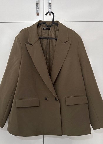 Haki Yeşil Düğmeli Kadın Blazer Ceket