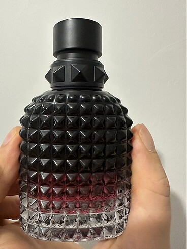 Beden Valentino Born in roma intense 50 ml