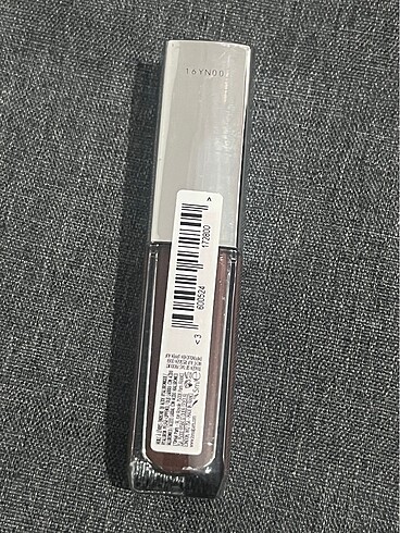 Loreal Paris Loreal Paris Gloss??