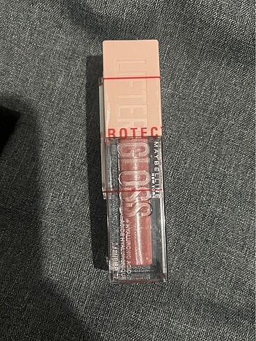 Maybelline 003 moon