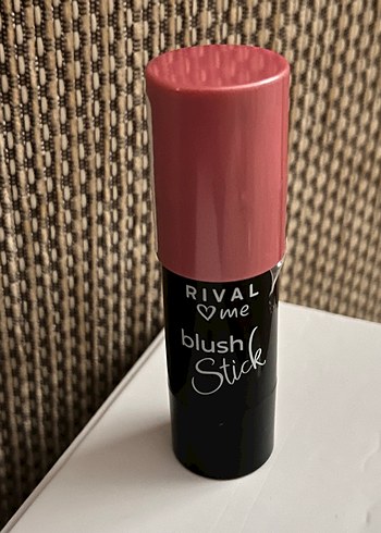 Rival Me Parlak Pembe Allık Stick