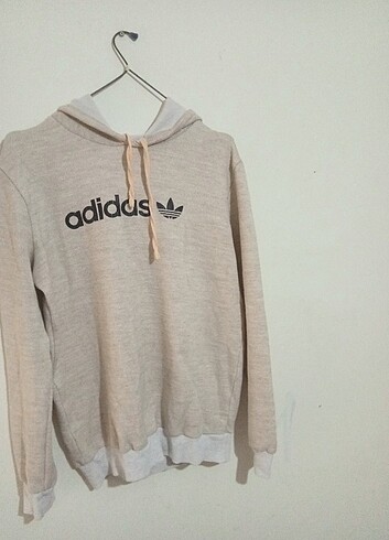 Adidas kapşonlu 