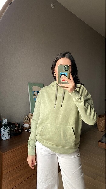 Yesil sweatshirt
