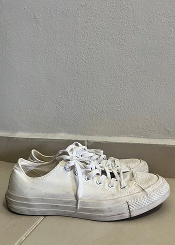 Converse Beyaz Kadın Minimalist Spor Ayakkabı - Görsel 4