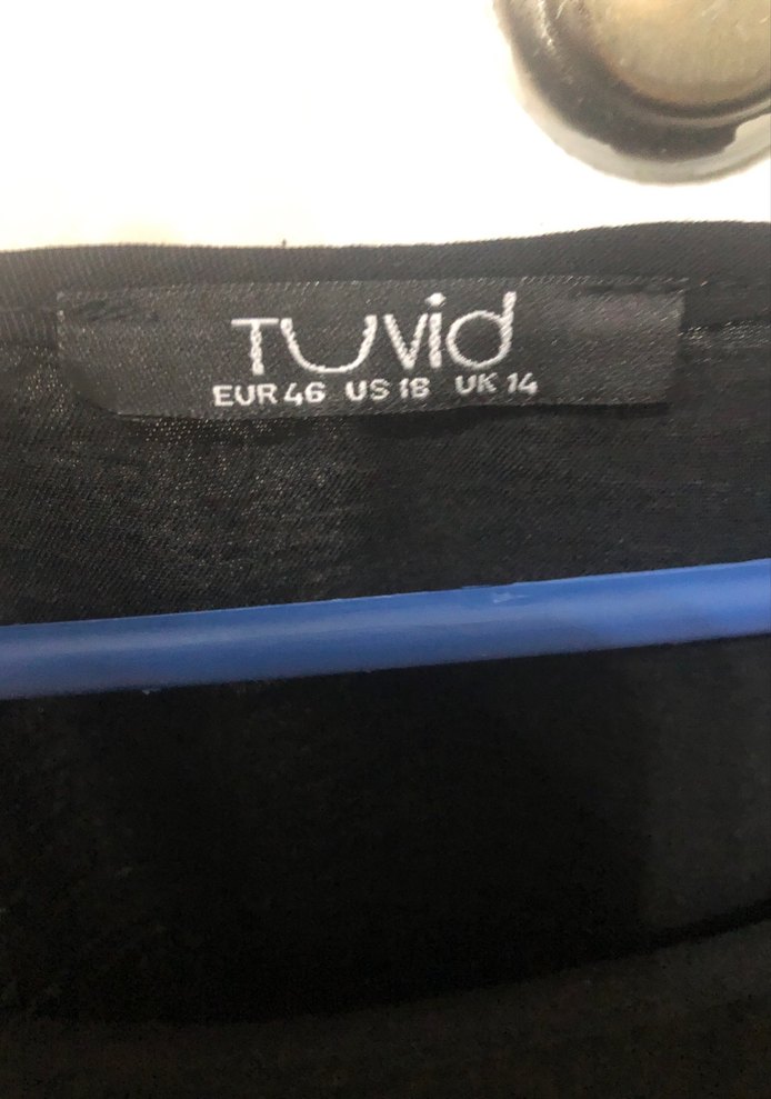 Siyah Düğmeli Kadın Süet Bluz - Görsel 3