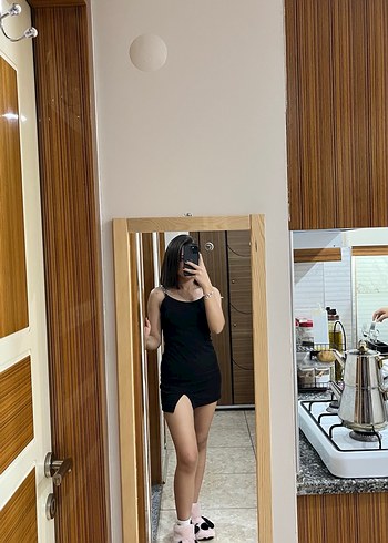 Yırtmaçlı askılı Mini Elbise