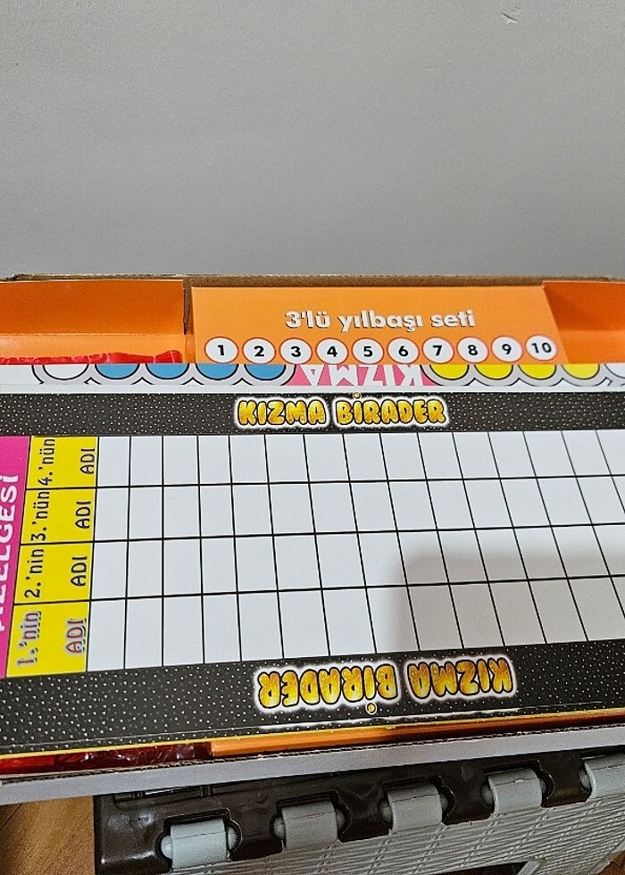 Kutu Oyunu 3'lü Yılbaşı Seti (tombala, kızmabirader, fırdöndü)  - Görsel 2