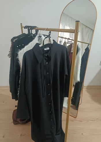 Siyah Düğmeli boydan elbise  - Görsel 3