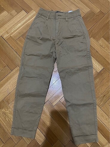 Bershka pantolon