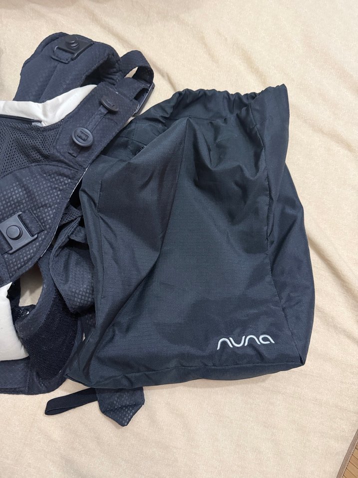 Nuna Siyah Bebek Taşıyıcı kanguru - Görsel 4