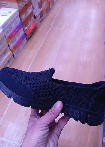 Siyah Elastik Kadın Spor Ayakkabı - Görsel 2