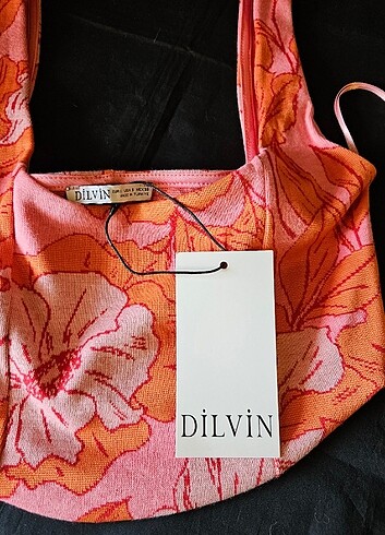 DİLVİN BUSTIYER CROP