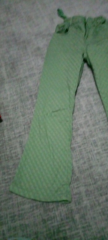 LC Waikiki Yeşil desenli kot pantolon LCW KK