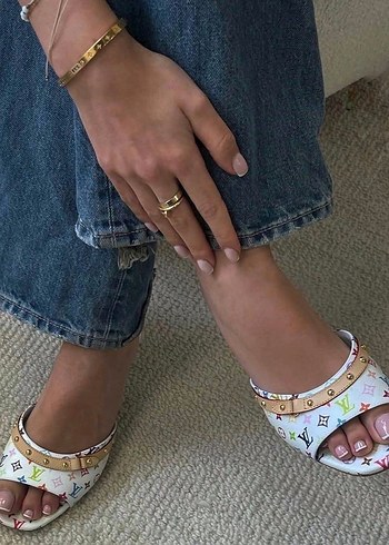 Louis Vuitton Louis Vuitton Renkli Kadın İnce Topuklu Terlik